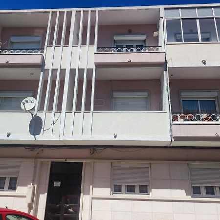 Lisbon Traditional T2 With Balcony In Damaia, Lisbon Amadora Luaran gambar
